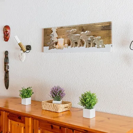 House - 4beds - Parking - Garden Apartment Prali