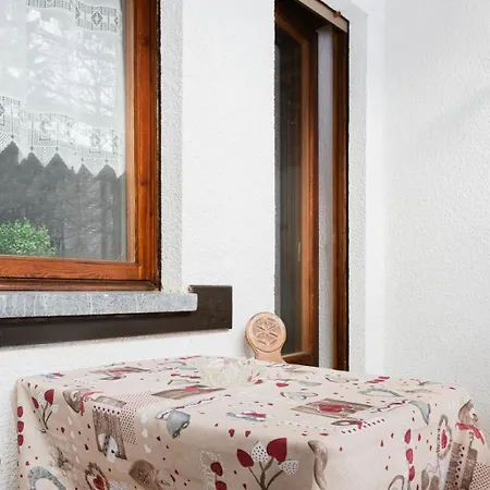 House - 4beds - Parking - Garden