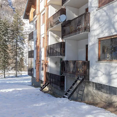 House - 4beds - Parking - Garden
