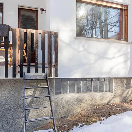 شقة House - 4beds - Parking - Garden برالي