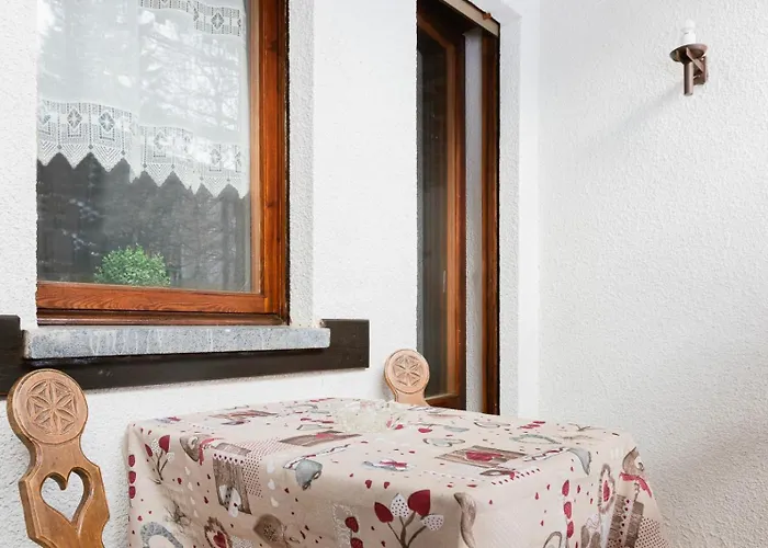 House - 4beds - Parking - Garden
