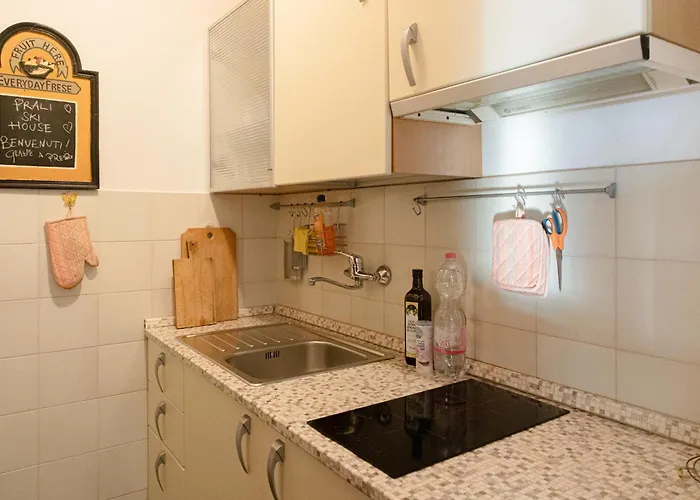House - 4beds - Parking - Garden